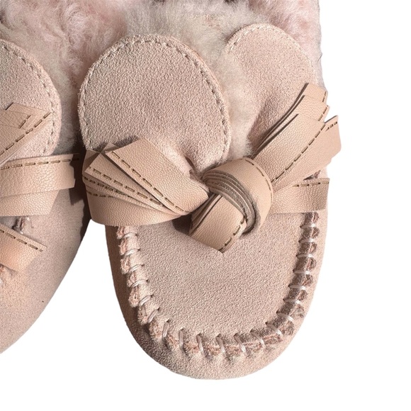 UGG BOOTIES/SLIPPERS US5 - Picture 6 of 12